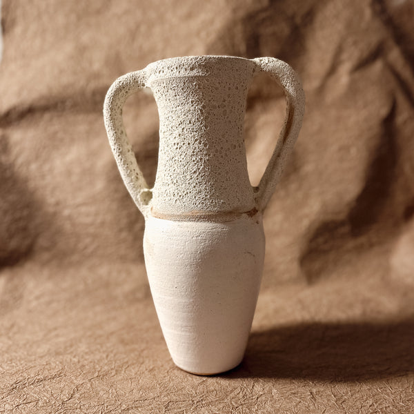 white lava vase no.8