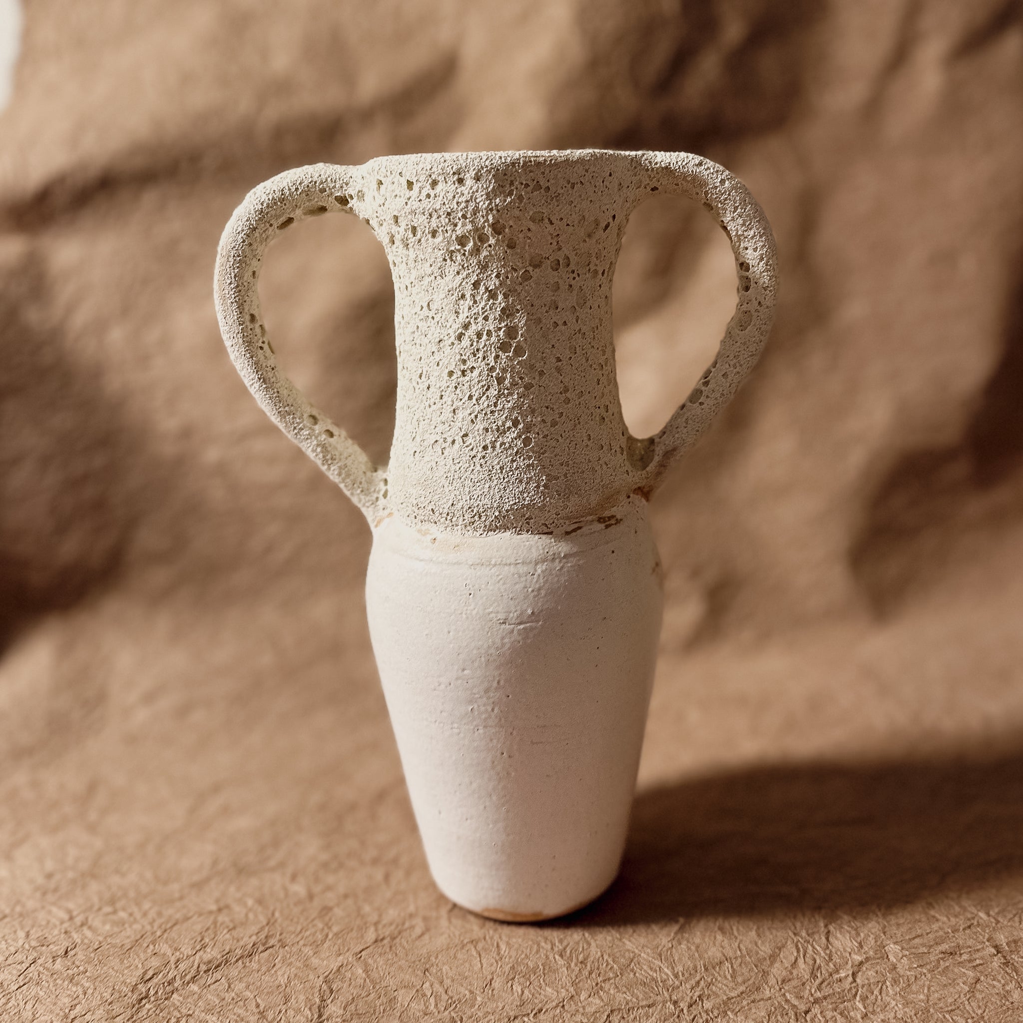 white lava vase no.8
